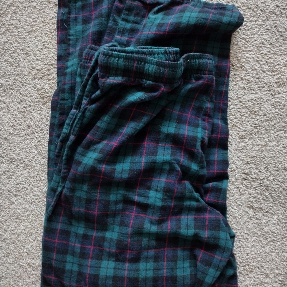 Pajama pants  Brand new condition , 100% cotton. Green plaid with tie in front.